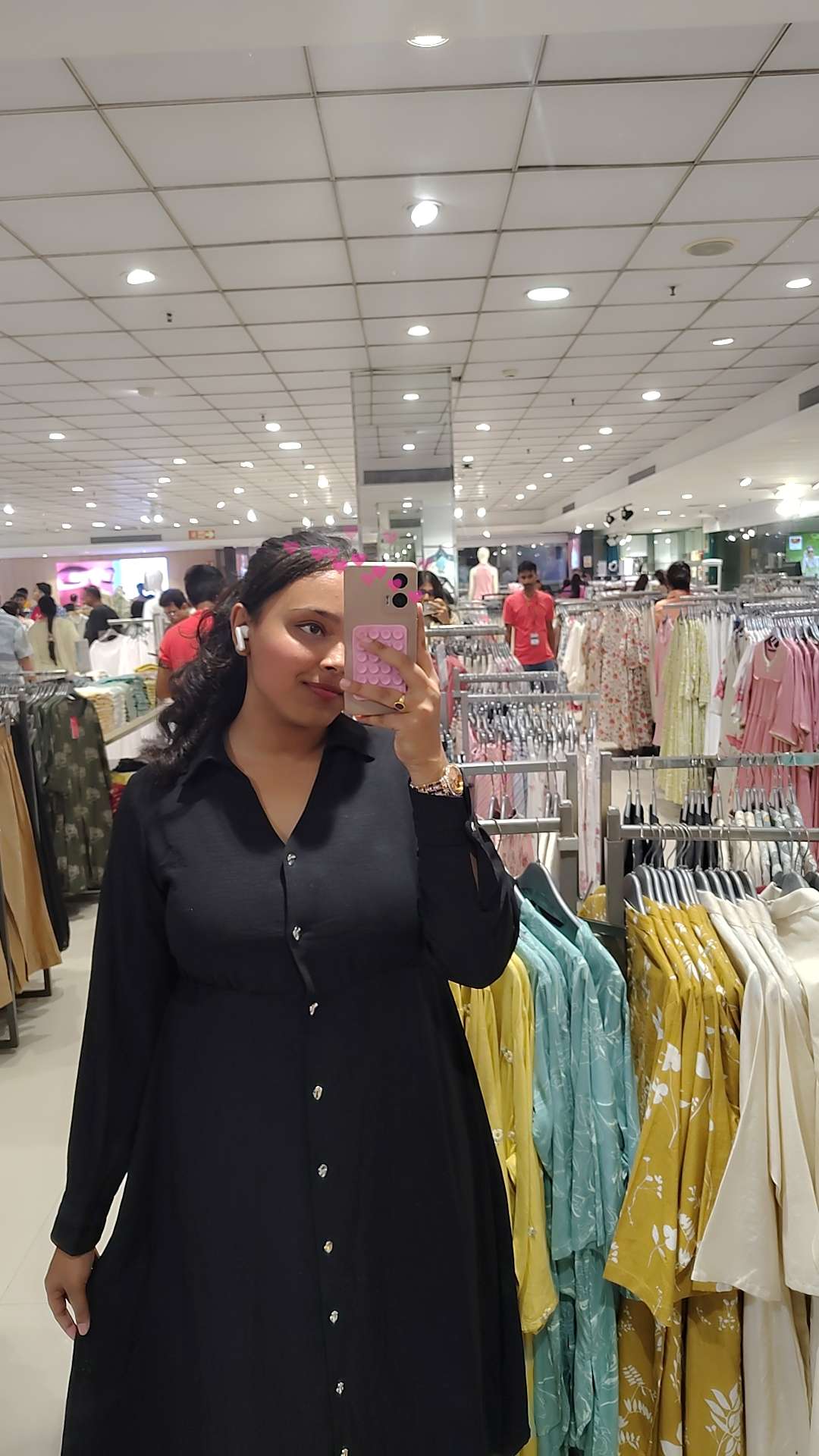 Profile photo of Nayantika Bhattacharya