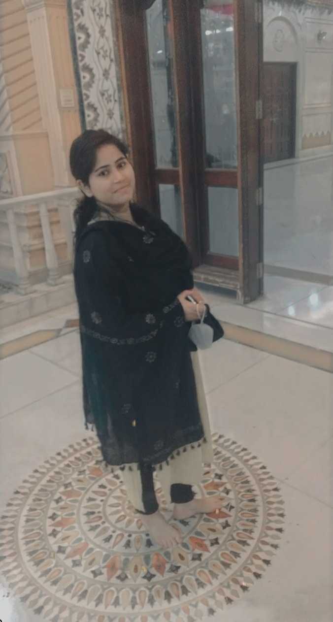 Profile photo of Chandani sharma